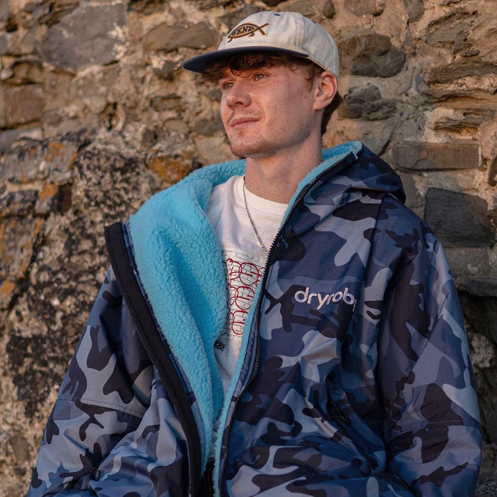 dryrobe Advance Long Sleeve Changing Robe - Blue Camo / Blue Extra Image 8
